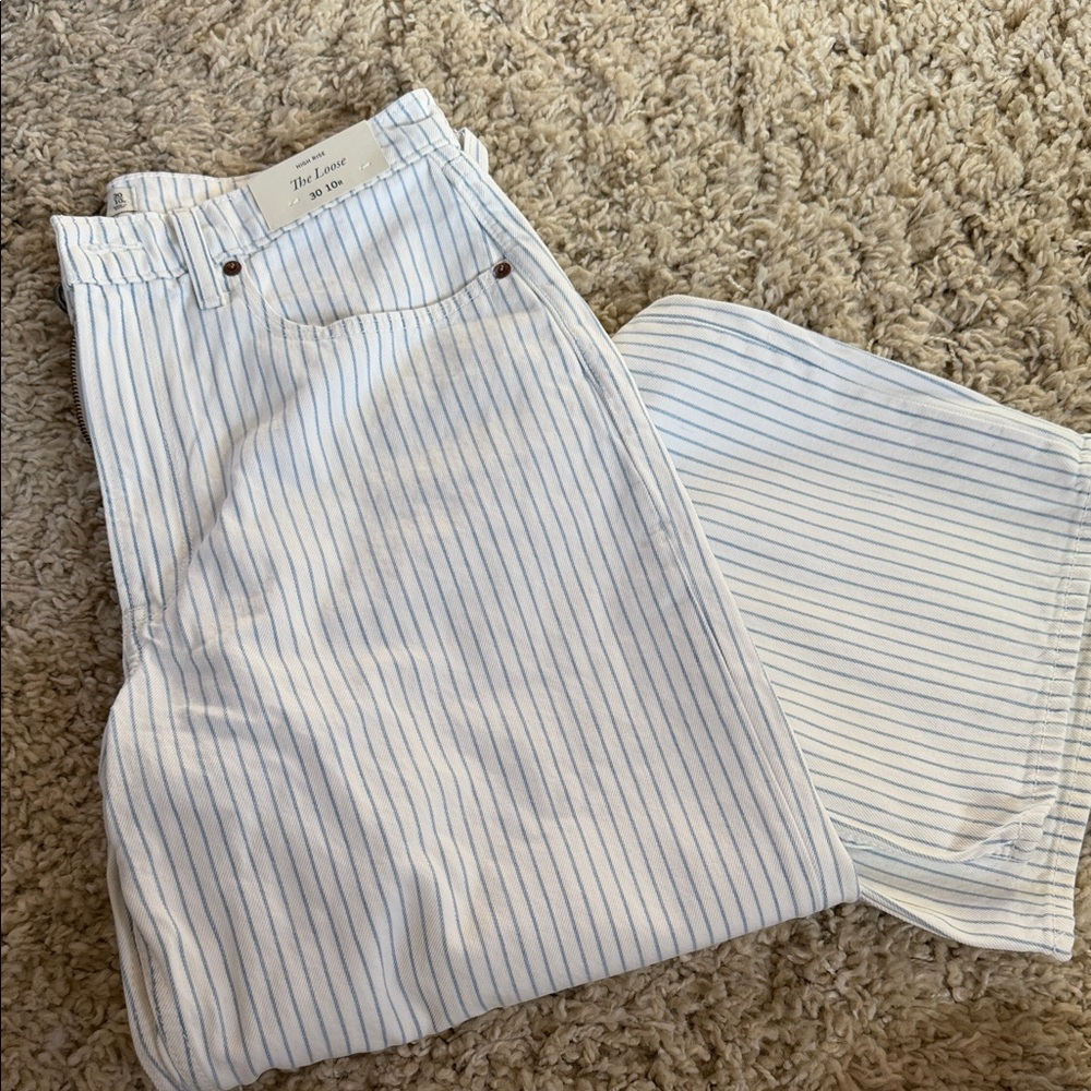 Abercrombie & Fitch High-Rise White Jeans with Light Blue Pinstripes